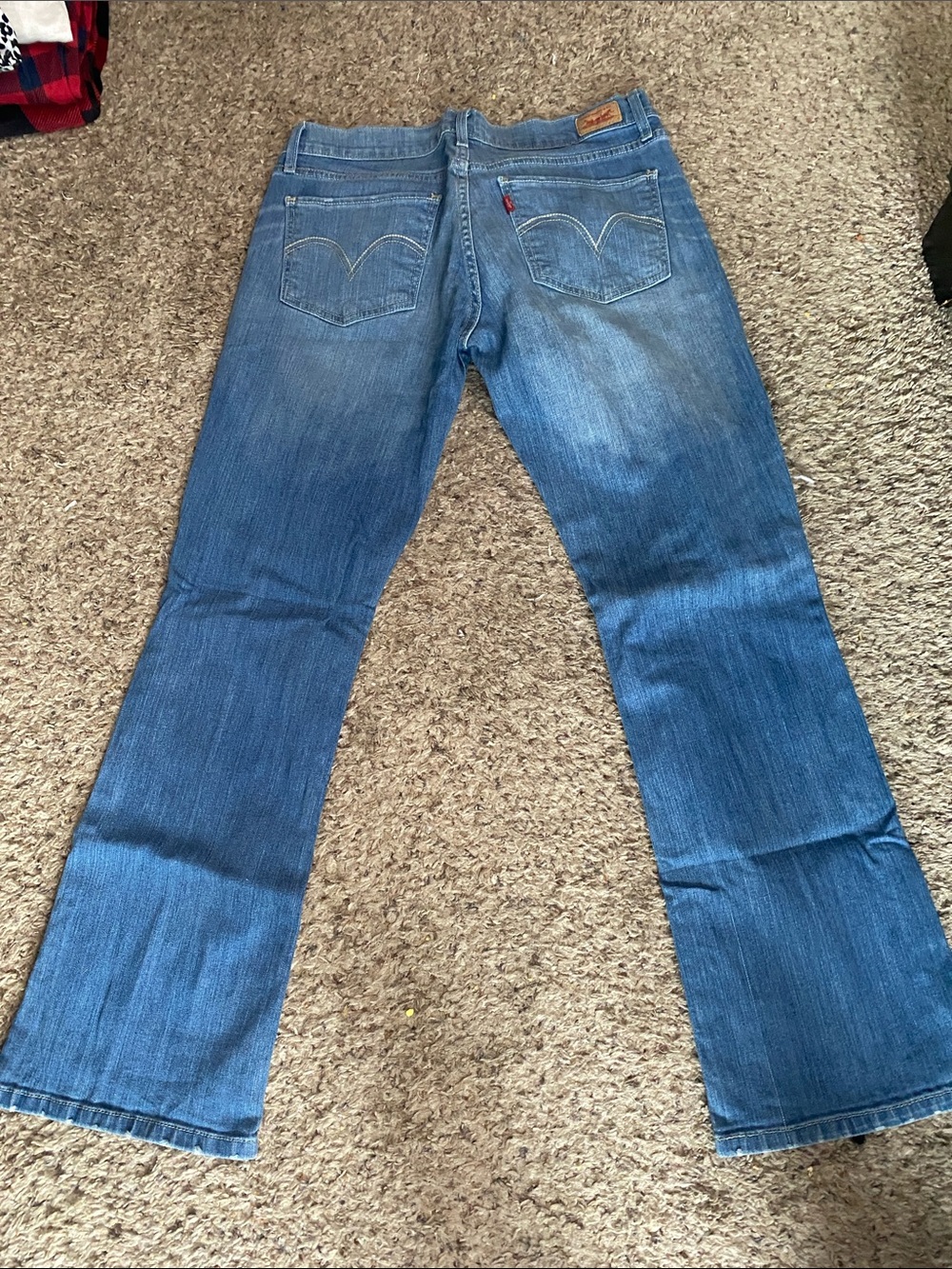 Levi's Women's Blue Flare Jeans - Classic Medium Wash